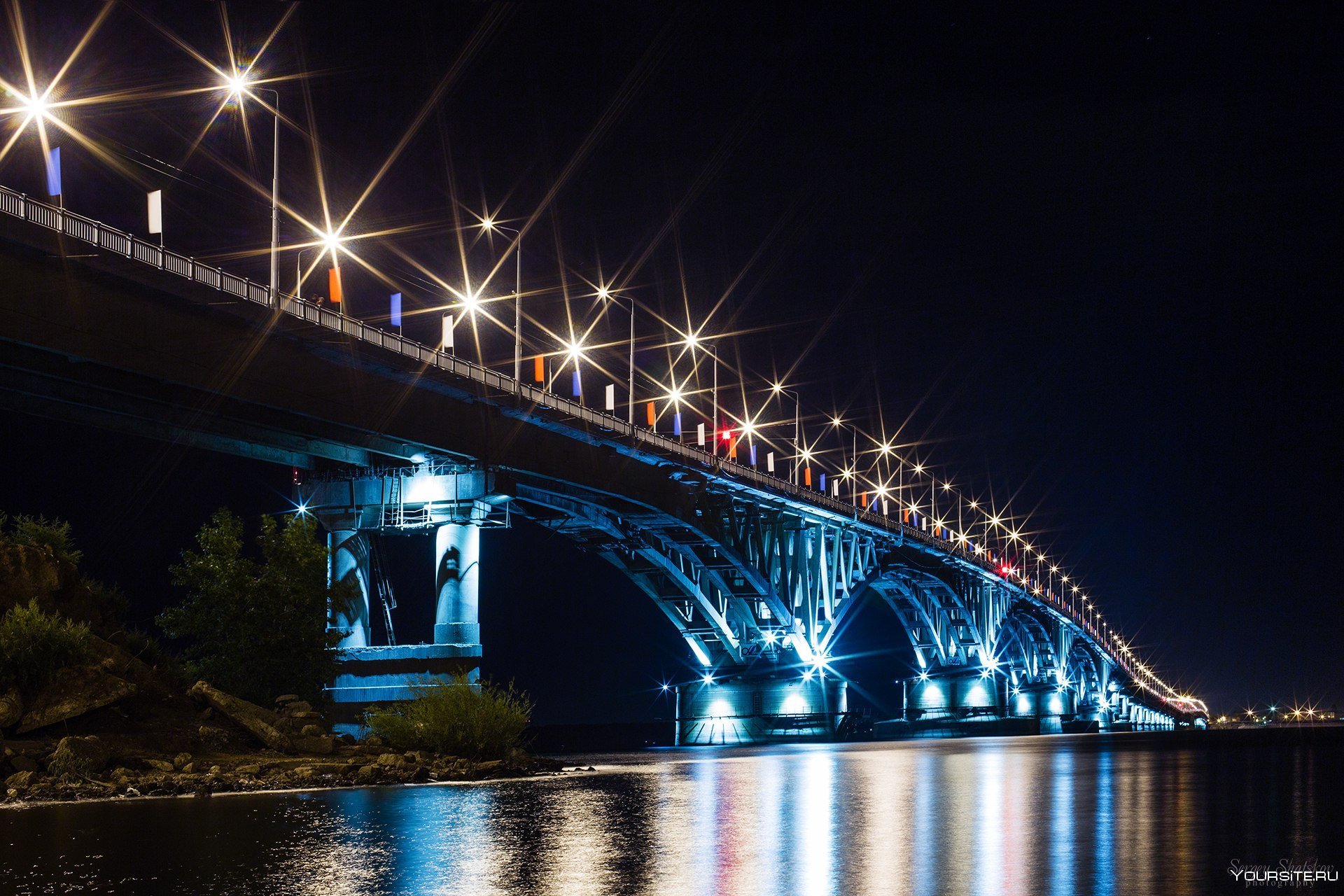 Энгельсский мост. Engels Saratov мост Саратов. Саратовский мост с Энгельса. Мост Саратов Энгельс ночной. Волга мост Саратов Энгельс.